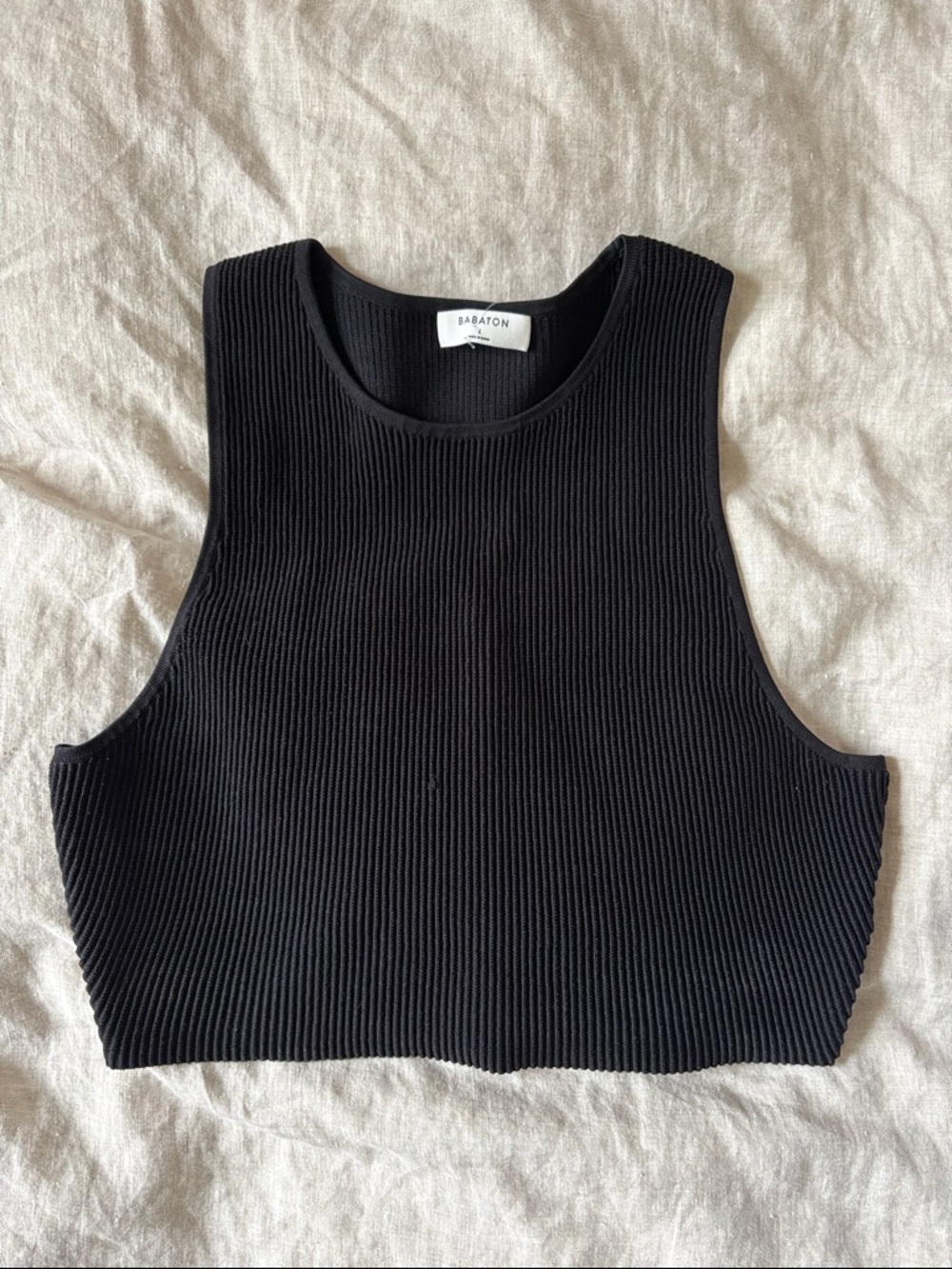 Babaton Black Ribbed Cropped Tank